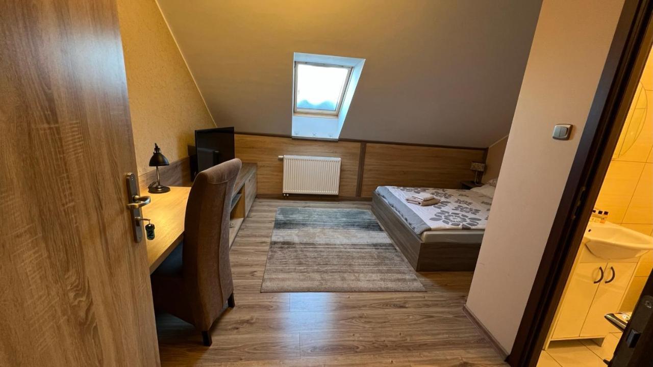 KrzyżFitnessfun住宿加早餐旅馆 外观 照片